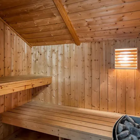 Fraja - 300m From The Sea By Interhome