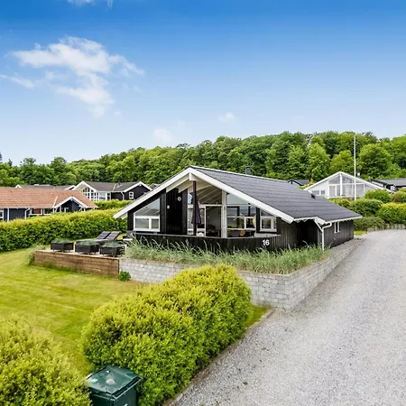 Fraja - 300m From The Sea By Interhome *