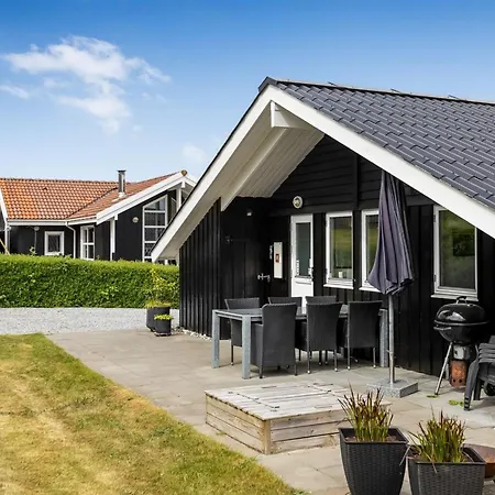 Fraja - 300m From The Sea By Interhome * Sjolund